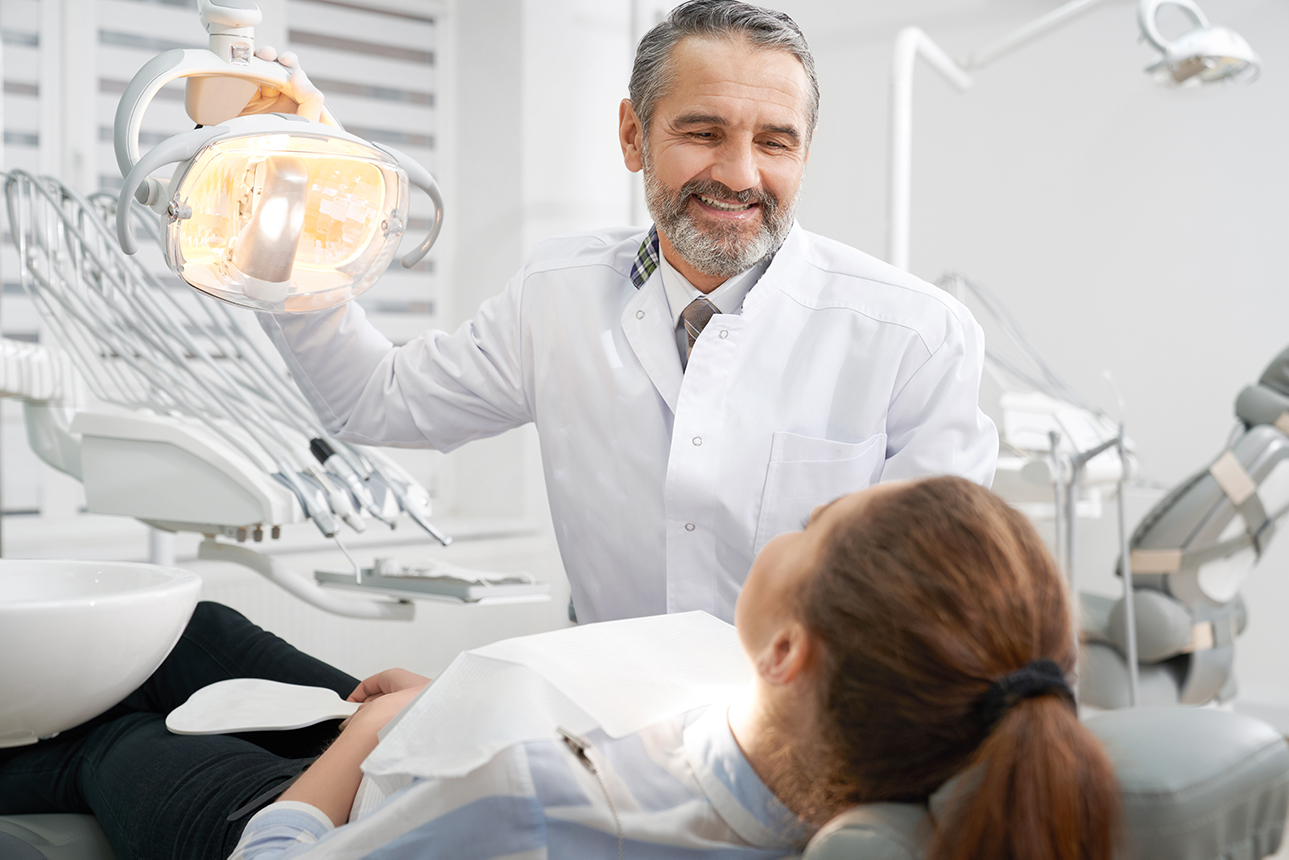 cheerul-dentist-smiling-sleep-apnea